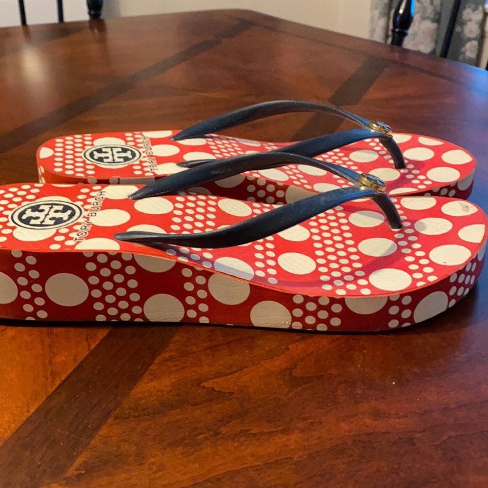 Tory Burch flip flops Size 8
